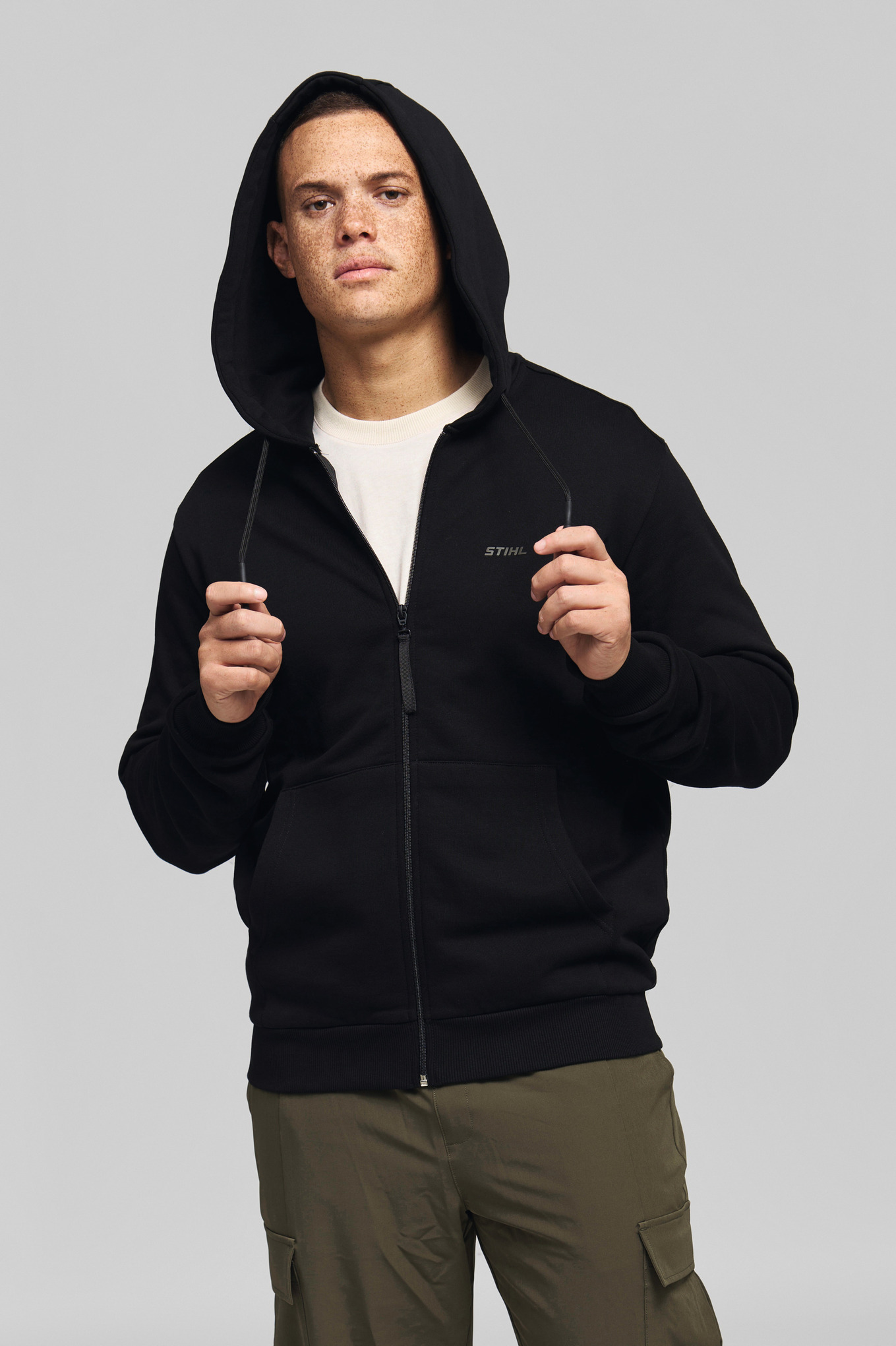 Hupparitakki STIHL 100 HEIJASTAVA musta