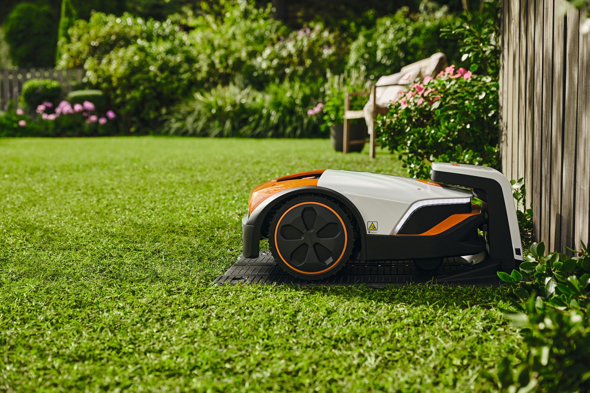 iMOW® 7 robottiruohonleikkuri